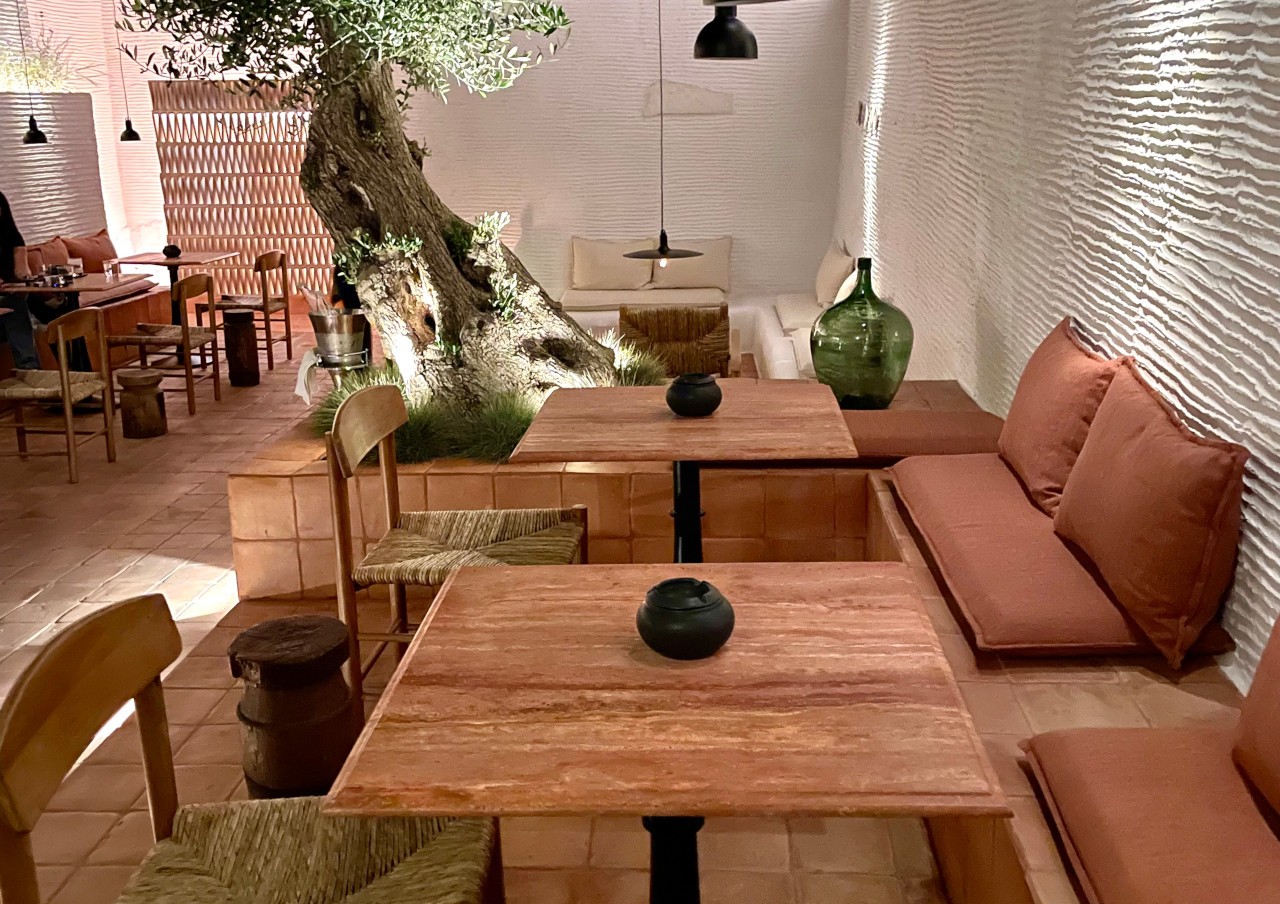 BARDOT BAR RESTAURANT