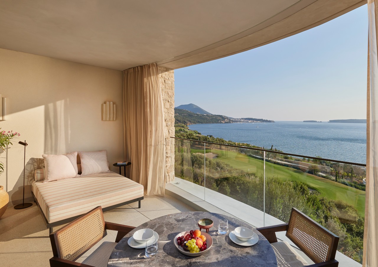 MANDARIN ORIENTAL COSTA NAVARINO