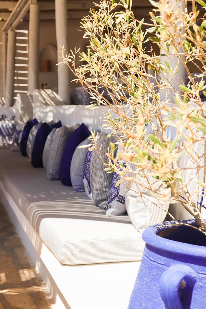 LEFFAS RESTAURANT