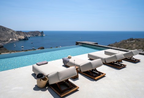 VILLA SANTORINI